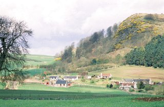 Glenduckie Village