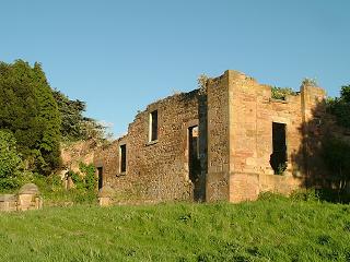 Ruins of Edmonstone House Stable Block
