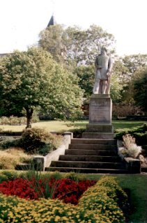 Statue of Thomas Alexander, Prestonpans