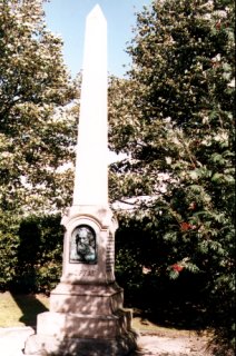 Robert Moffat Memorial, Ormiston