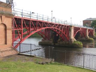 Pipe Bridge & Weir, Glasgow