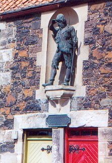 Alexander Selkirk Statue, Lower Largo