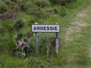 Ardessie road sign
